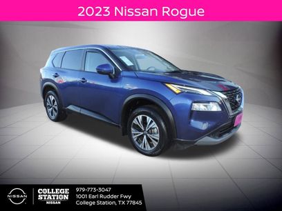 Used 2023 Nissan Rogue SV