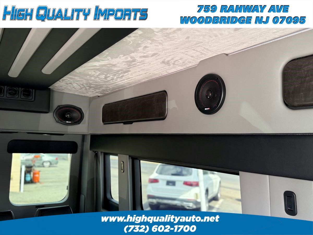 Used 2021 RAM ProMaster 2500 w/ Premium Appearance Group FWD image 33