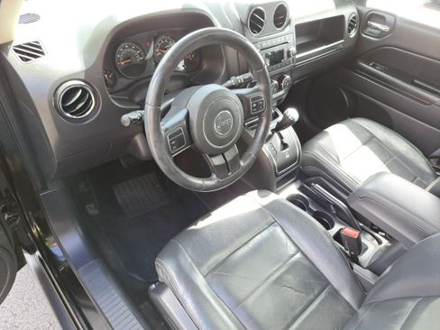 Used 2015 Jeep Patriot High Altitude image 14