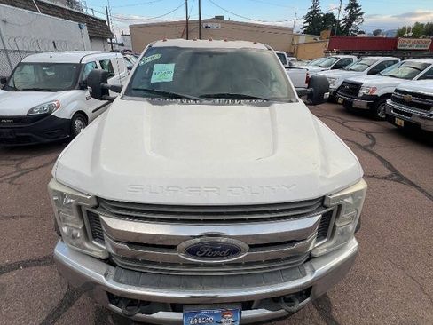 Used 2017 Ford F550 4x4 Crew Cab Super Duty image 20