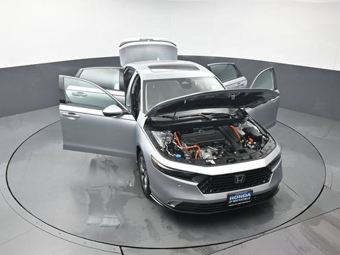 Used 2024 Honda Accord EX-L image 53