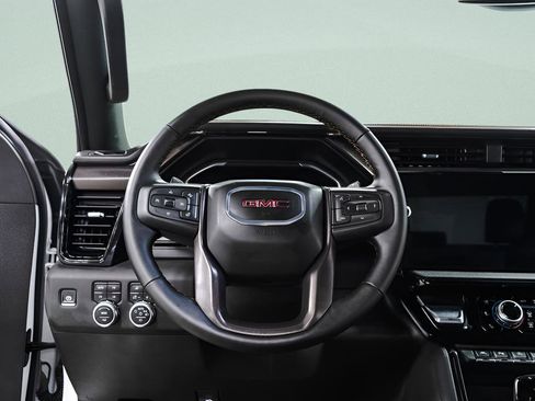 Used 2025 GMC Sierra 1500 AT4 AWD/4WD image 10