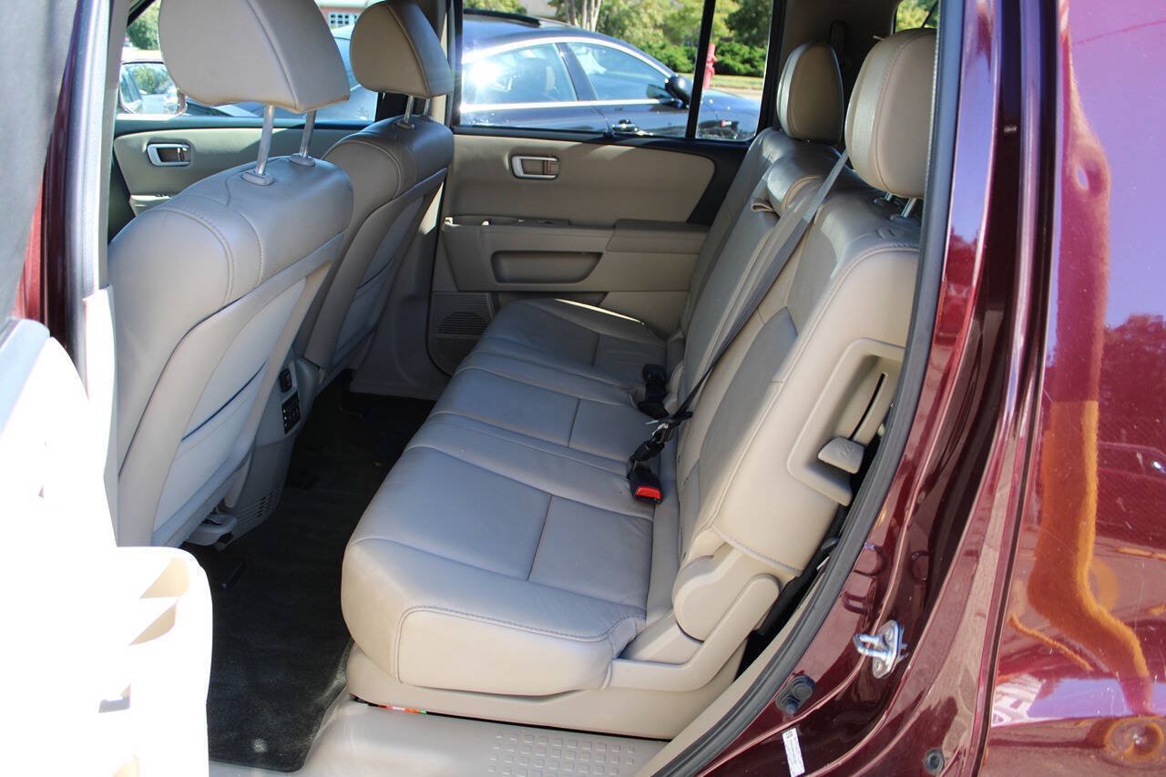 Used 2014 Honda Pilot Touring image 31