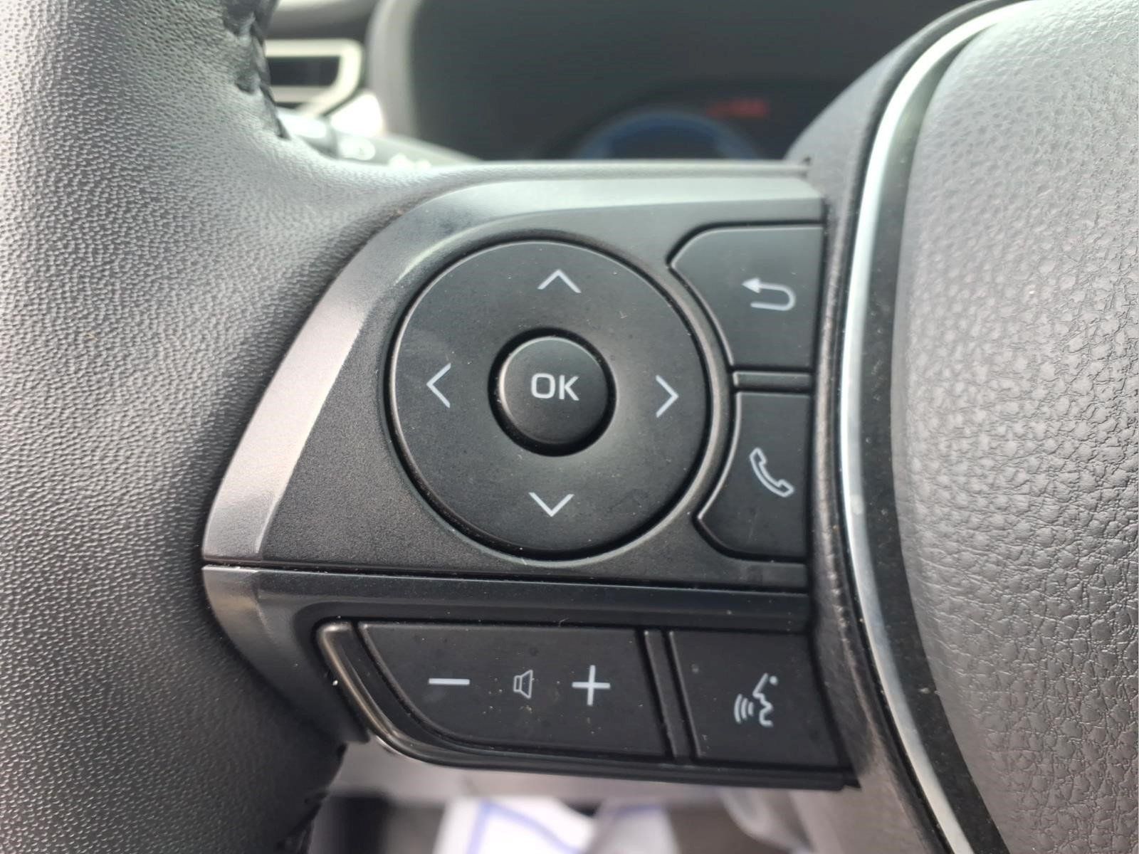 Used 2024 Toyota RAV4 XSE w/ Advanced Technology Package AWD/4WD image 20