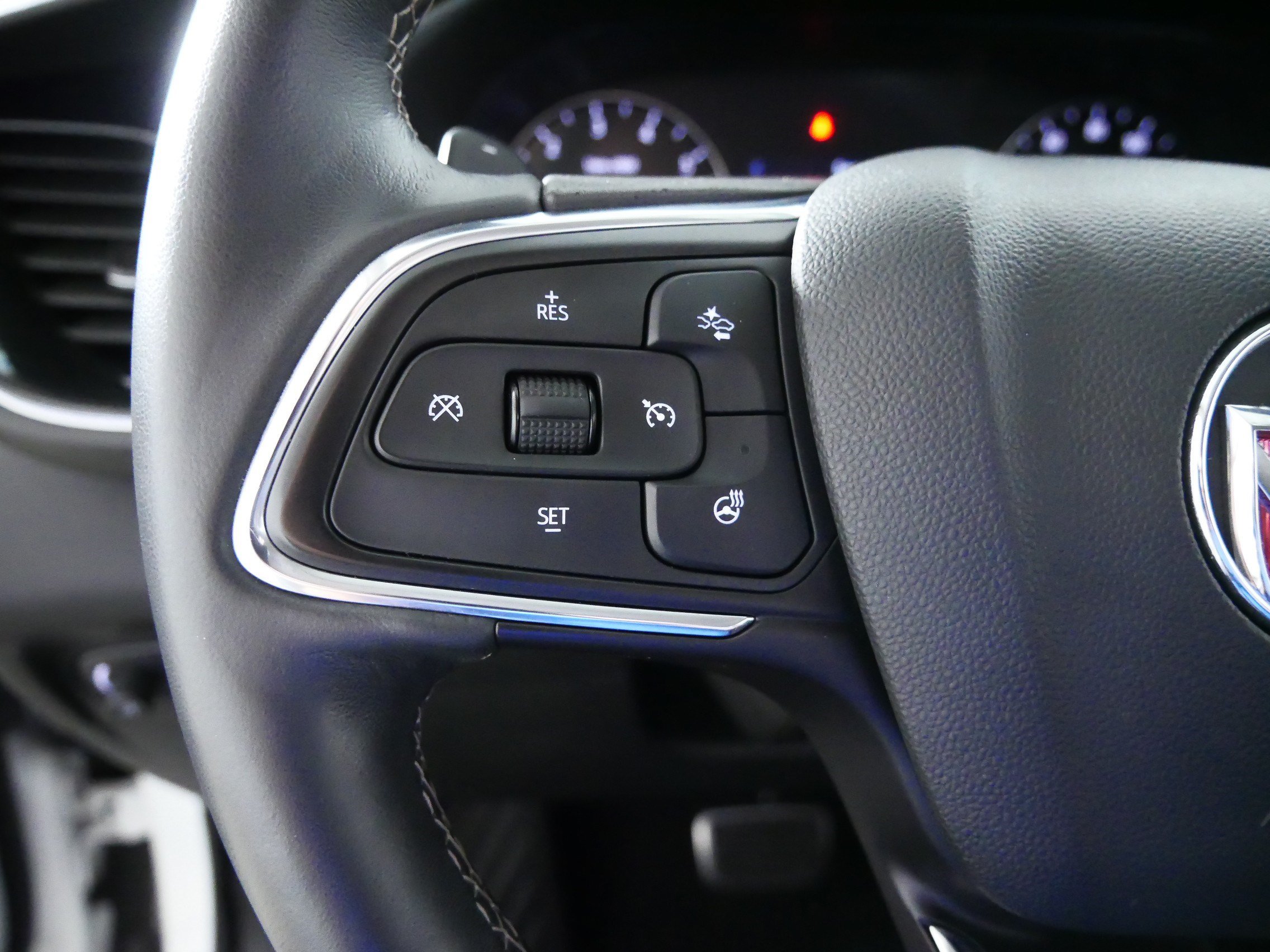 Used 2023 Buick Envision Preferred FWD image 27