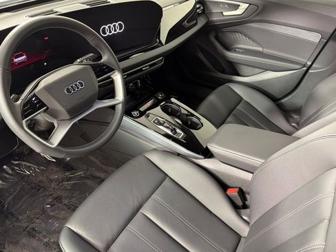 Used 2025 Audi A5 2.0T Premium w/ Convenience Package image 9