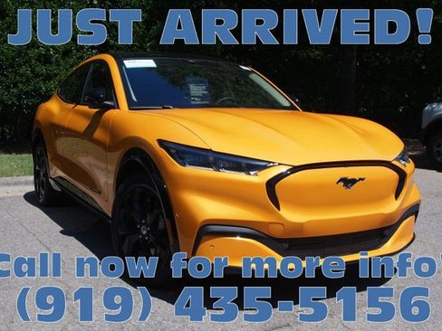 Certified 2023 Ford Mustang Mach-E Premium AWD/4WD image 1
