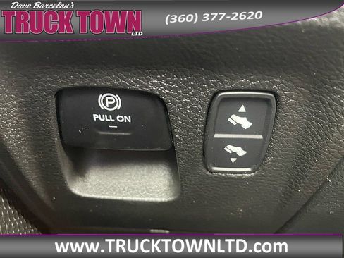 Used 2022 RAM 1500 Big Horn AWD/4WD image 16