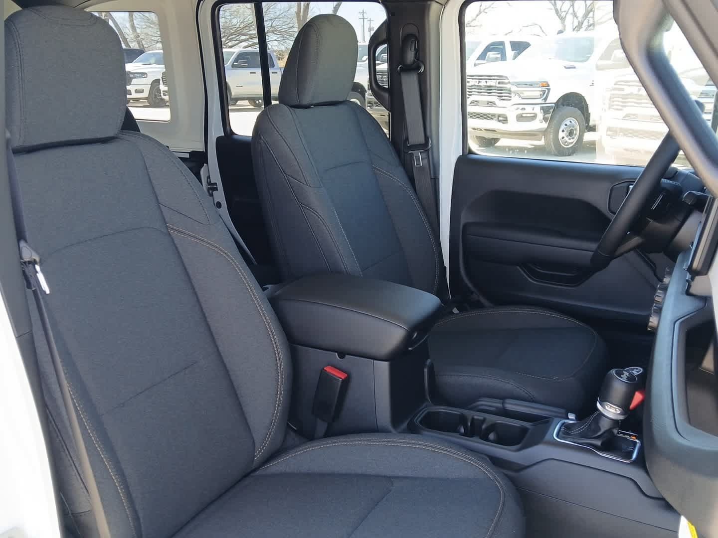 Used 2025 Jeep Wrangler Unlimited Sport AWD/4WD image 46