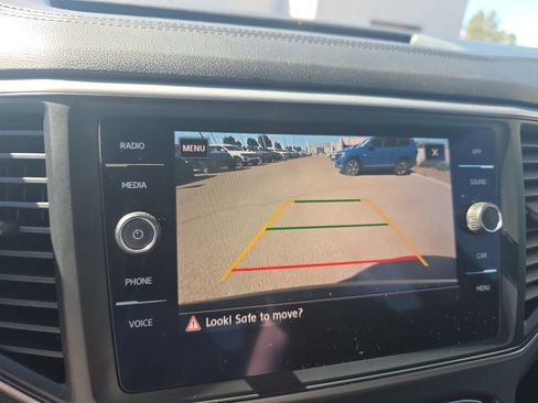 Used 2021 Volkswagen Atlas SE w/ Panoramic Sunroof Package image 29