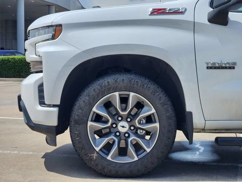 Used 2021 Chevrolet Silverado 1500 RST w/ Z71 Off-Road Package AWD/4WD image 8