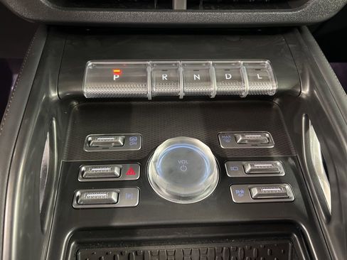 New 2026 Lincoln Nautilus Premier image 15