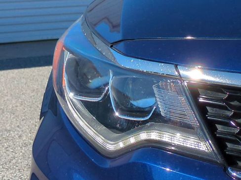 Used 2019 Kia Optima SX w/ SX Limited (Black) Package image 10