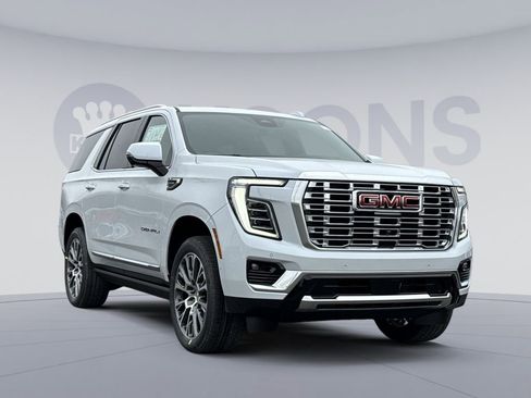 New 2026 GMC Yukon Denali w/ Denali Reserve Package image 10
