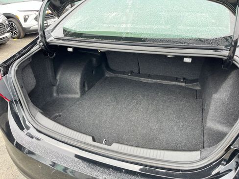 Used 2024 Chevrolet Malibu LT image 31