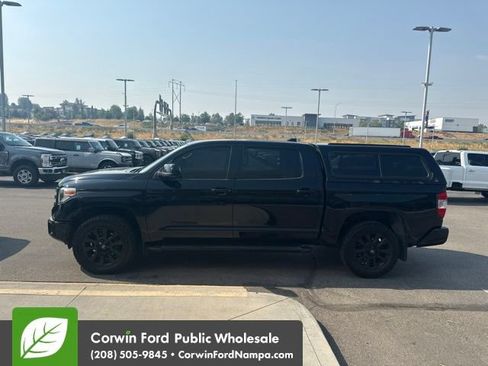 Used 2021 Toyota Tundra Limited w/ Limited Premium Package AWD/4WD image 4
