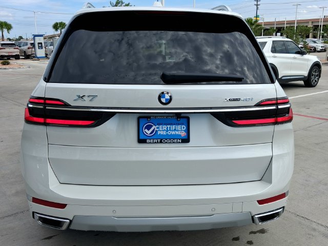 Used 2027 BMW X7 xDrive40i AWD/4WD image 6