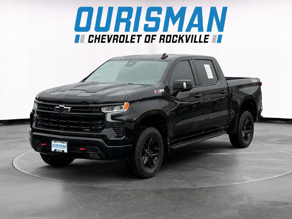 Used 2023 Chevrolet Silverado 1500 LT Trail Boss w/ LT Trail Boss Premium Package AWD/4WD image 2