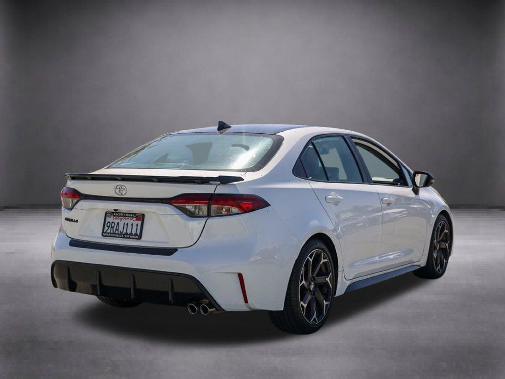 Used 2025 Toyota Corolla FX w/ Convenience Package FWD image 4