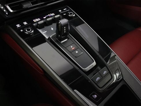 Used 2021 Porsche 911 Targa 4S image 18