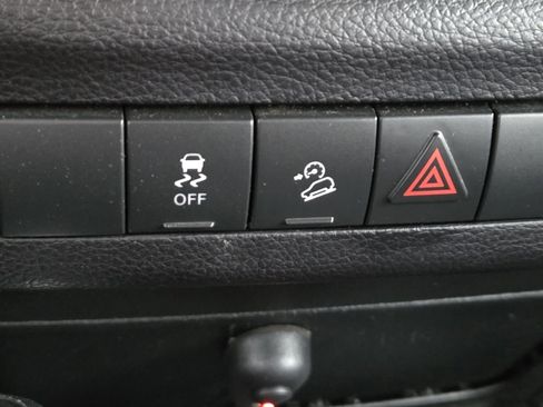 Used 2015 Jeep Wrangler Unlimited Sport w/ Quick Order Package 24S image 27