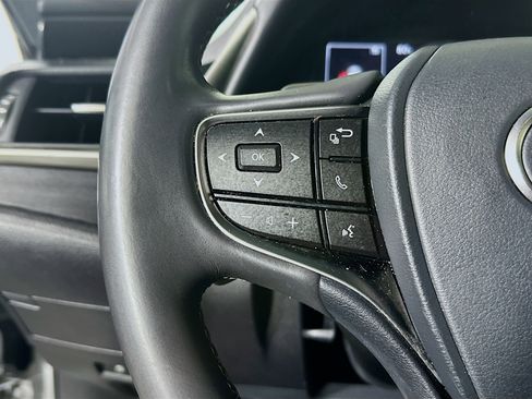 Used 2021 Lexus ES 350 w/ Accessory Package FWD image 16