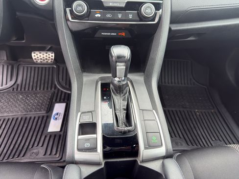 Used 2020 Honda Civic Sport image 16