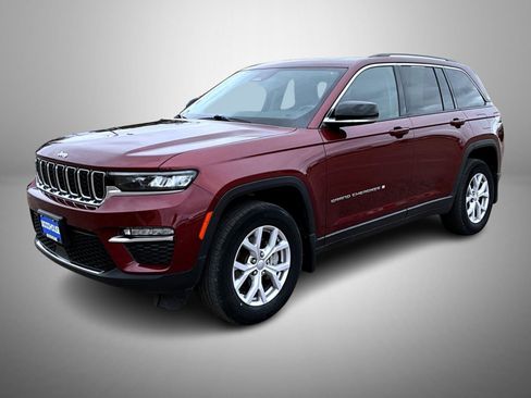 Used 2022 Jeep Grand Cherokee Limited w/ MOPAR Finishing Package image 1