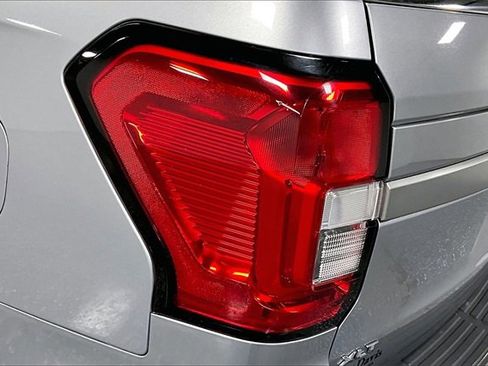 Used 2023 Ford Expedition Max XLT image 23