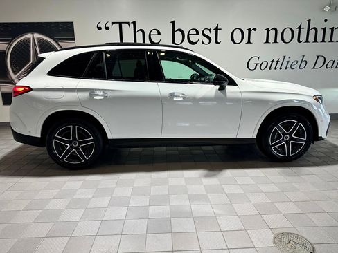 Certified 2025 Mercedes-Benz GLC 300 Exclusive 4MATIC AMG Line image 3