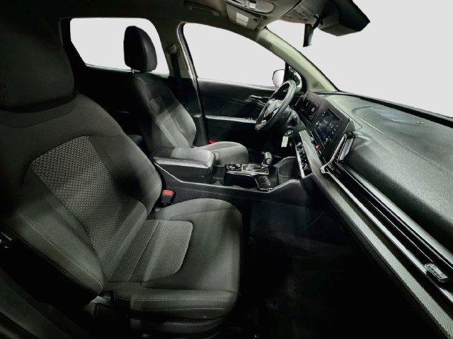 Certified 2023 Kia Sportage LX AWD/4WD image 27
