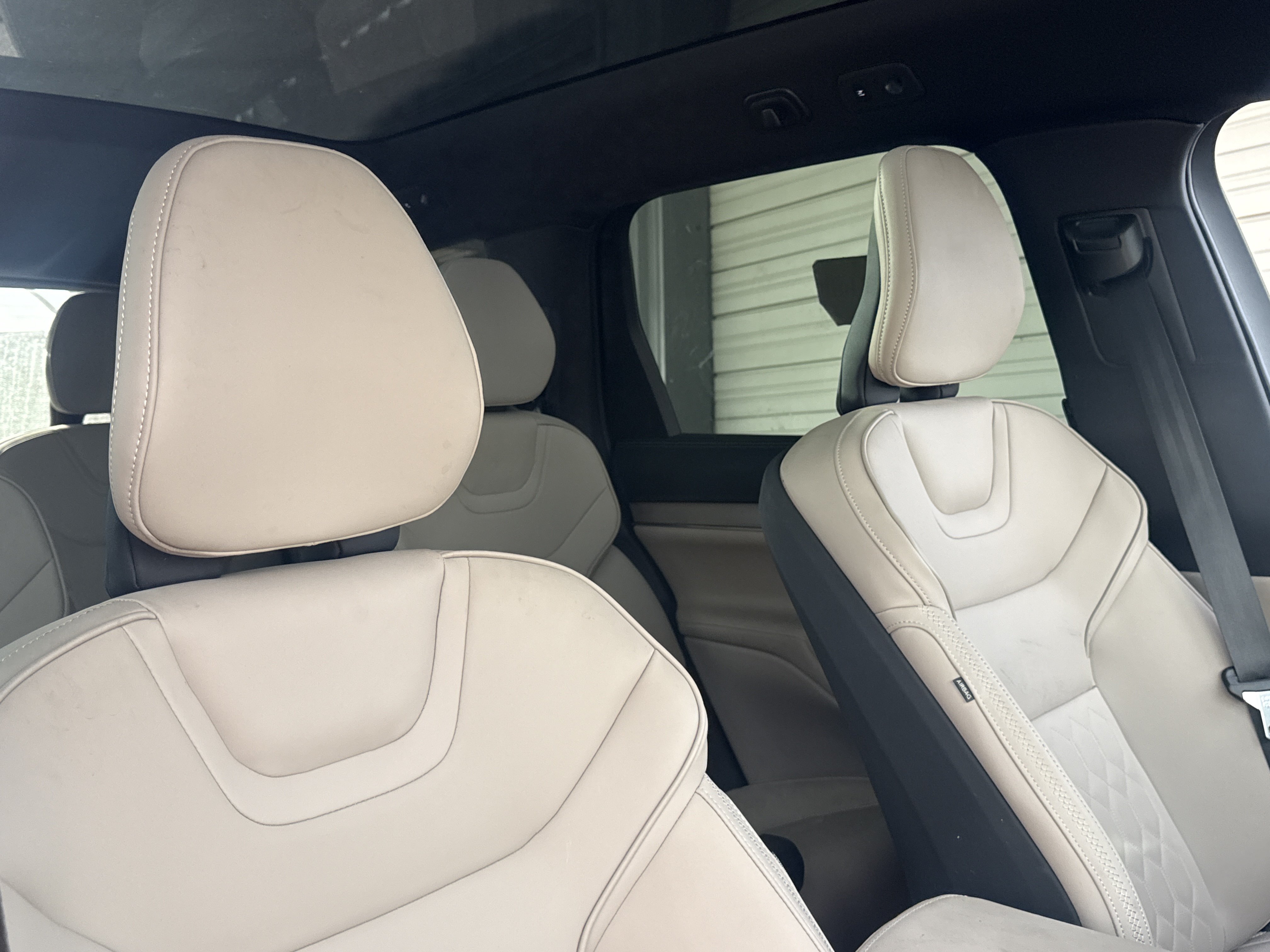 Used 2025 Volvo EX90 Plus AWD/4WD image 4