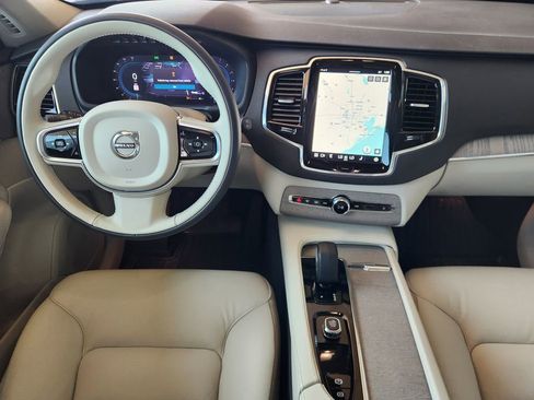 Used 2024 Volvo XC90 B6 Plus w/ Protection Package Premier AWD/4WD image 27