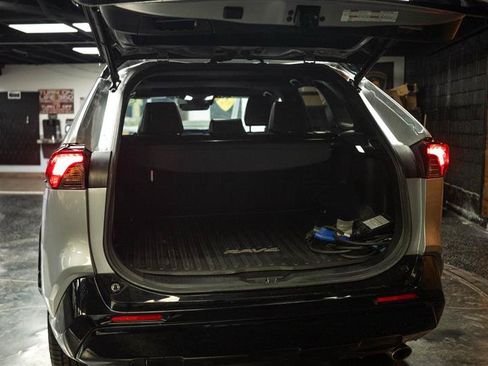 Used 2023 Toyota RAV4 XSE AWD/4WD image 7