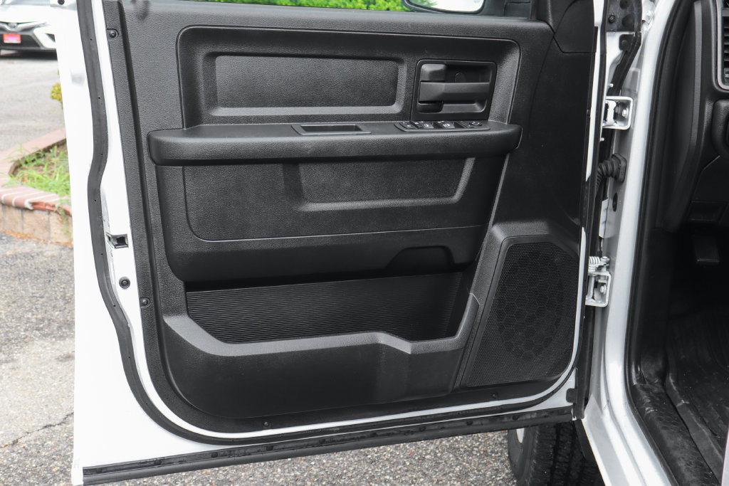 Used 2022 RAM 2500 Tradesman RWD image 18