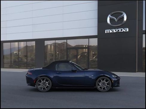 New 2026 MAZDA MX-5 Miata Grand Touring RWD image 5