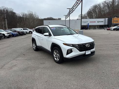 Used 2024 Hyundai Tucson SEL AWD/4WD image 1