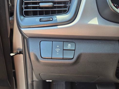 Used 2023 Kia Rio S w/ Technology Package FWD image 26