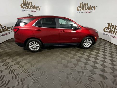 Used 2023 Chevrolet Equinox LT FWD image 9