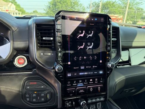 Used 2025 RAM 1500 RHO w/ RHO Level 1 Equipment Group AWD/4WD image 20
