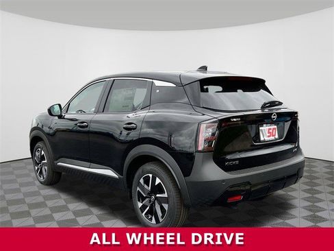 Used 2025 Nissan Kicks SV image 26