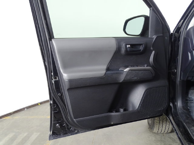 Used 2021 Toyota Tacoma SR5 RWD image 14