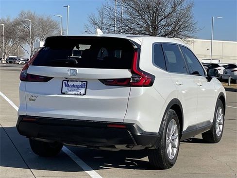 Certified 2025 Honda CR-V EX image 4