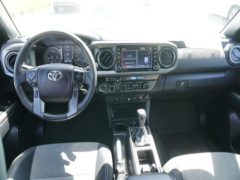 Used 2022 Toyota Tacoma TRD Off-Road w/ Black Out Package (TMS) AWD/4WD image 2