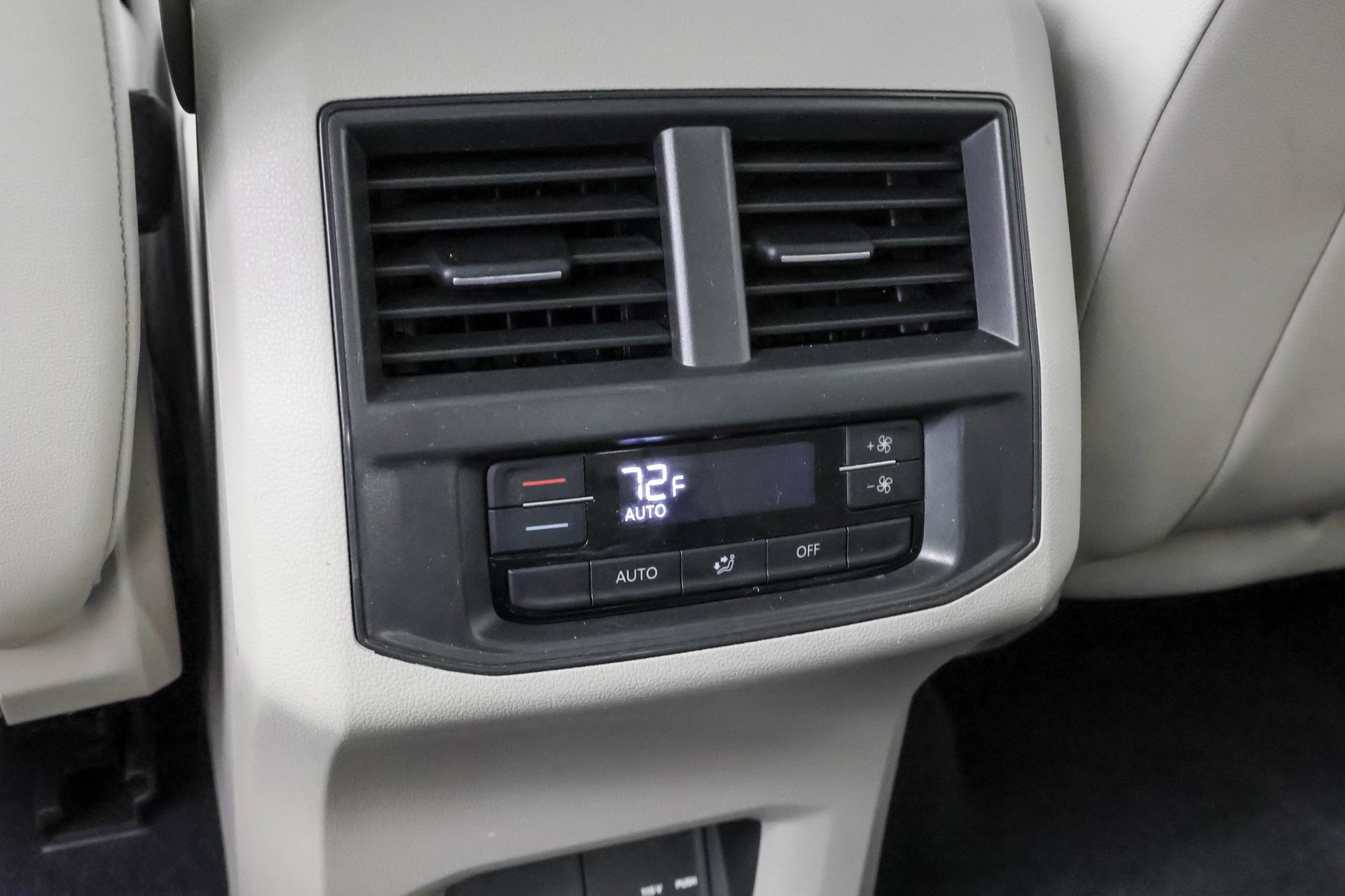 Used 2022 Volkswagen Atlas SE AWD/4WD image 38