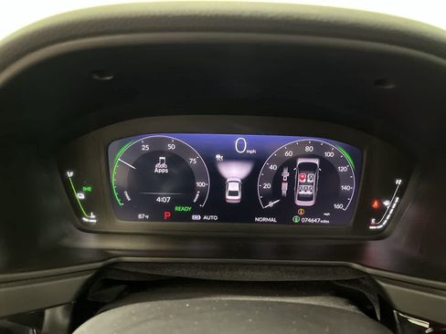 Used 2023 Honda Accord Touring image 17