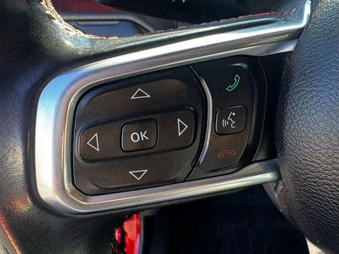 Used 2019 Jeep Wrangler Unlimited Rubicon image 12