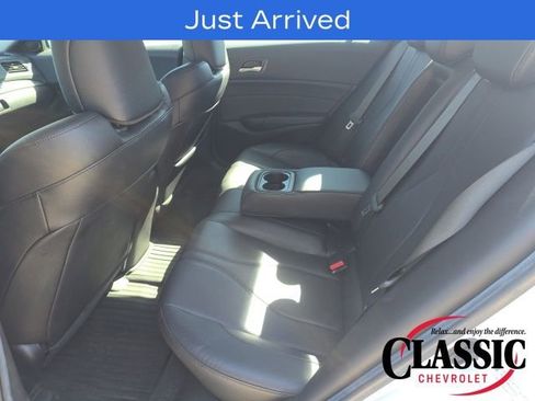 Used 2019 Acura ILX image 10