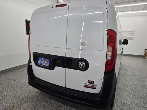 Used 2016 RAM ProMaster City Tradesman FWD image 9