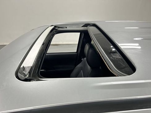 Used 2023 Toyota Tacoma TRD Off-Road w/ TRD Premium Off Road Package AWD/4WD image 20